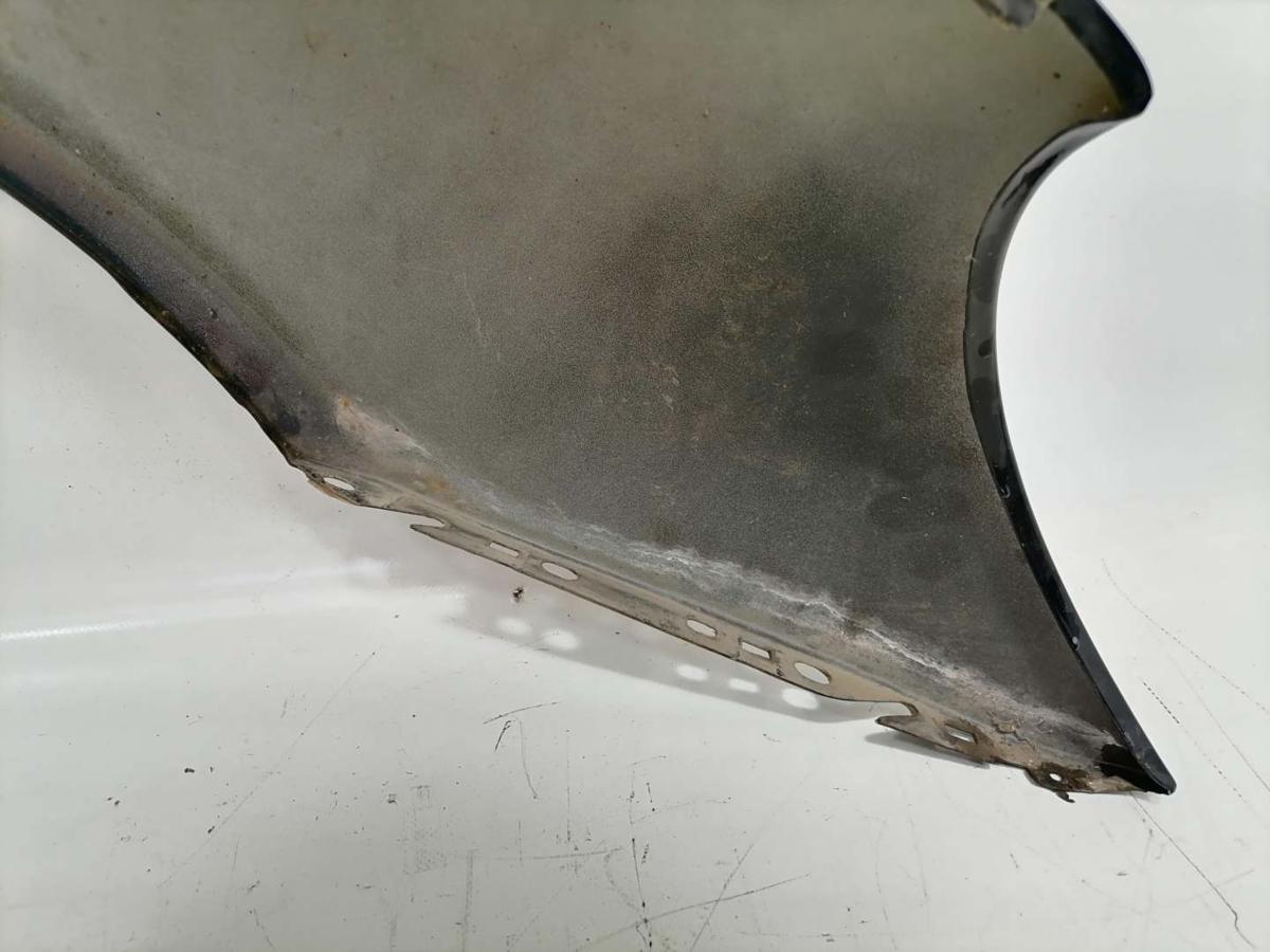 Mercedes C Klasse W203 original Kotfl&uuml;gel vorn links 197 Obsidianschwarz Bj.2002